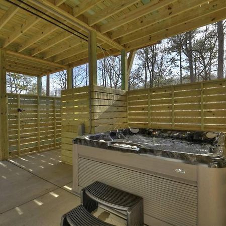 فيلا Rosewood Retreat - Hot Tub Fire Pit Pool Table بلو ريدج المظهر الخارجي الصورة