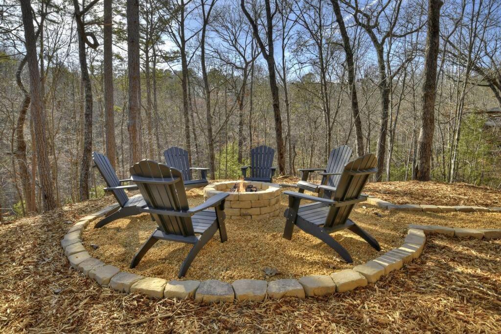 فيلا Rosewood Retreat - Hot Tub Fire Pit Pool Table بلو ريدج المظهر الخارجي الصورة