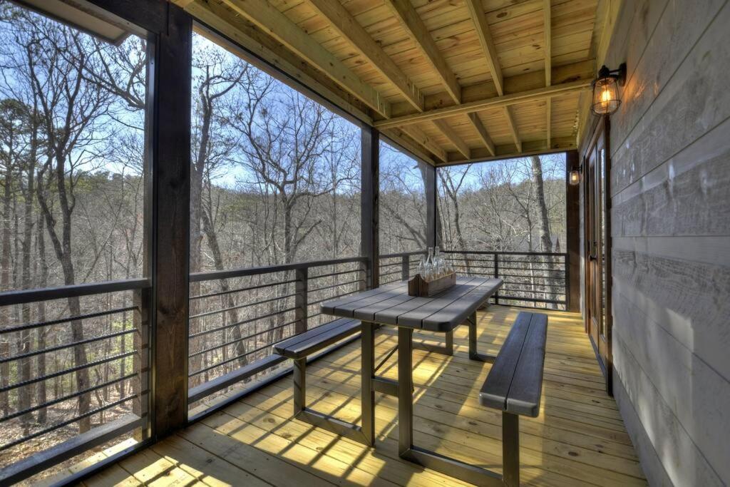فيلا Rosewood Retreat - Hot Tub Fire Pit Pool Table بلو ريدج المظهر الخارجي الصورة